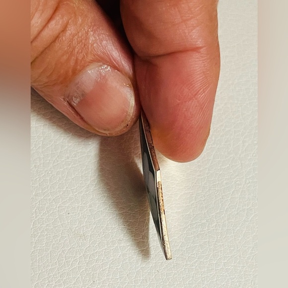 VTG Signed Mexico MOP Mother Of Pearl Alpaca Silver Enamel Inlay 1.75” Pendant - Picture 4 of 5